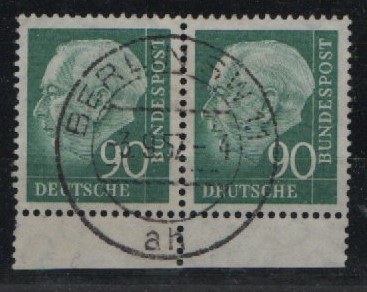 BRD, 1957 / 58, Mi.- Nr.: 265x (2x, = waagerechtes Paar!), gestempelt mit Berlin Stempel! Gutes Bedarfsstück, selten!